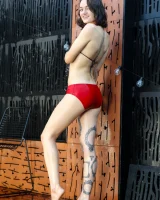 Girls Out West - 03-dodi-slick-0003