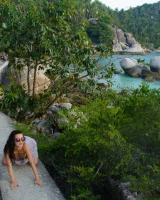 Zishy - 03-jasmine-jazz-on-kong-island-003