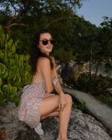 Zishy - 07-jasmine-jazz-on-kong-island-007