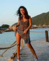 Zishy - 23-jasmine-jazz-on-kong-island-023