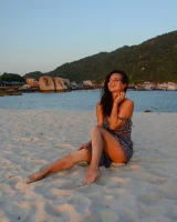 Zishy - 29-jasmine-jazz-on-kong-island-029