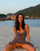 Zishy - 33-jasmine-jazz-on-kong-island-033