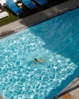 Zishy - 01-full_001_120924143631