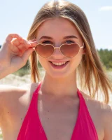 Amour Angels - 03-taya-vivid-color-0003