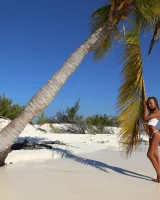 Katya Clover - 26-0041