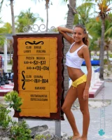 Katya Clover - 32-0050