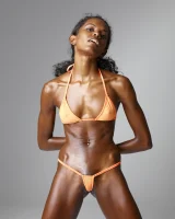 Hegre Art - 13-ValerieMiniBikini_2011-04-02_013xxl