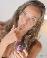 Katya Clover - 04-0005