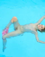 Met Art - 35-chanel-fenn-refreshing-swim-0037