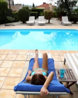 Mpl Studios - 02-karissa-catching-rays-0003