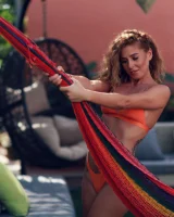 This Is Glamour - 05-0005