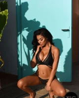 This Is Glamour - 37-0099